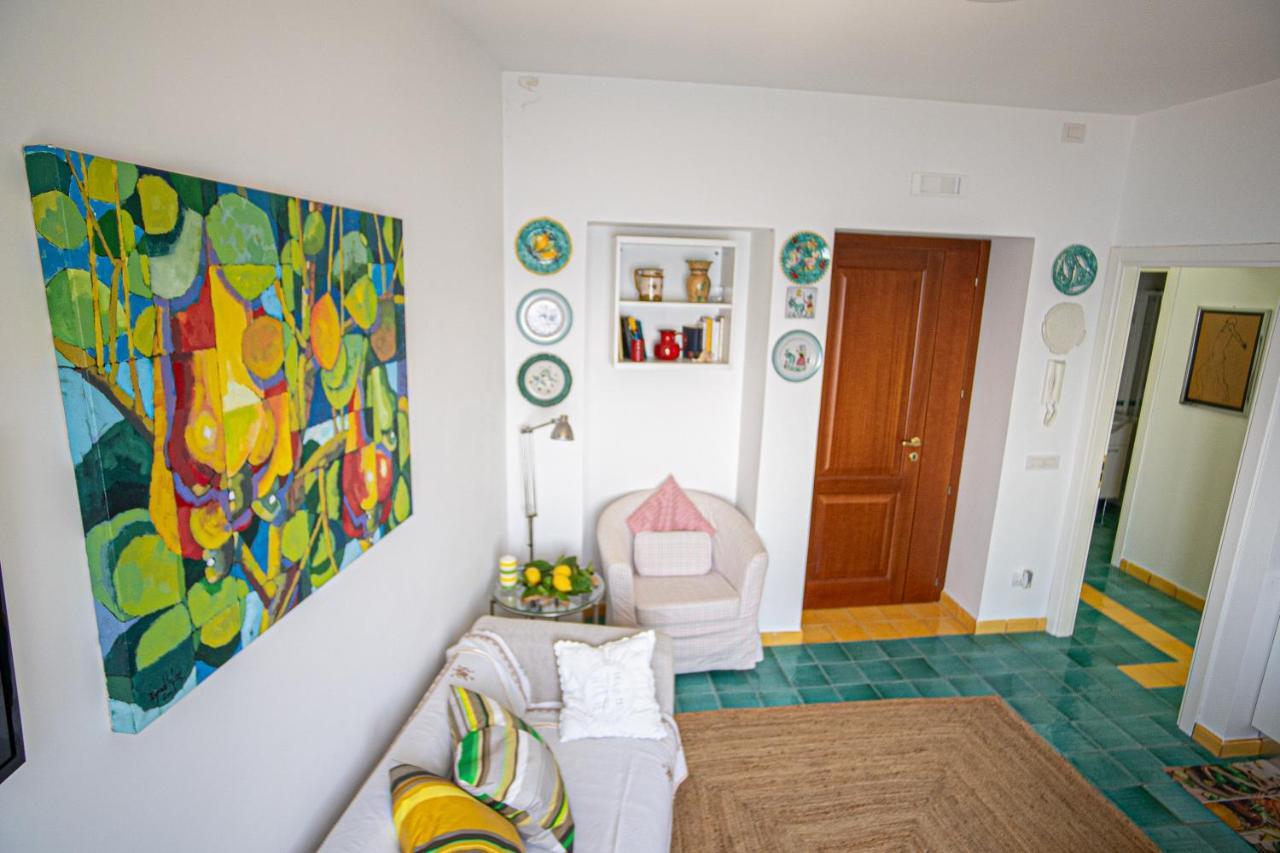 Casa Bianca: Delightful Apartment In ラヴェッロ エクステリア 写真